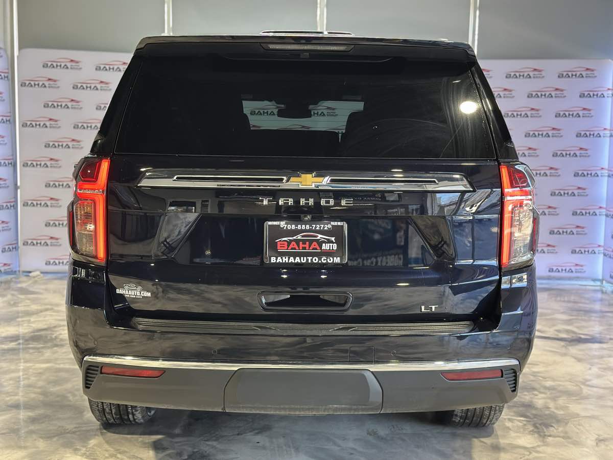 Vehicle image 10 of 38