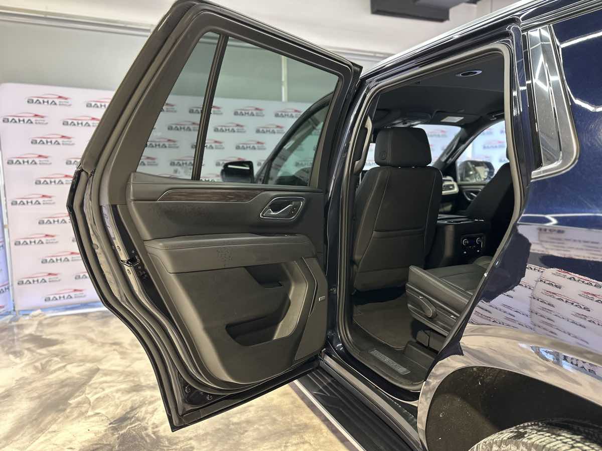 Vehicle image 15 of 38