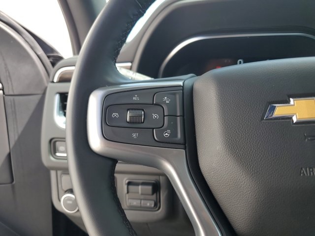 Vehicle image 18 of 32