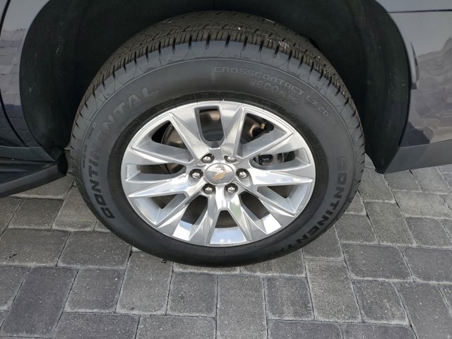 Vehicle image 7 of 32