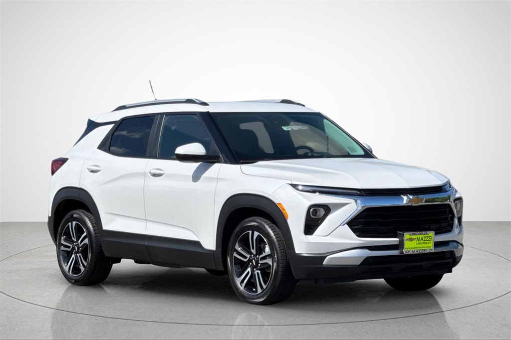 Vehicle image 2 of 34