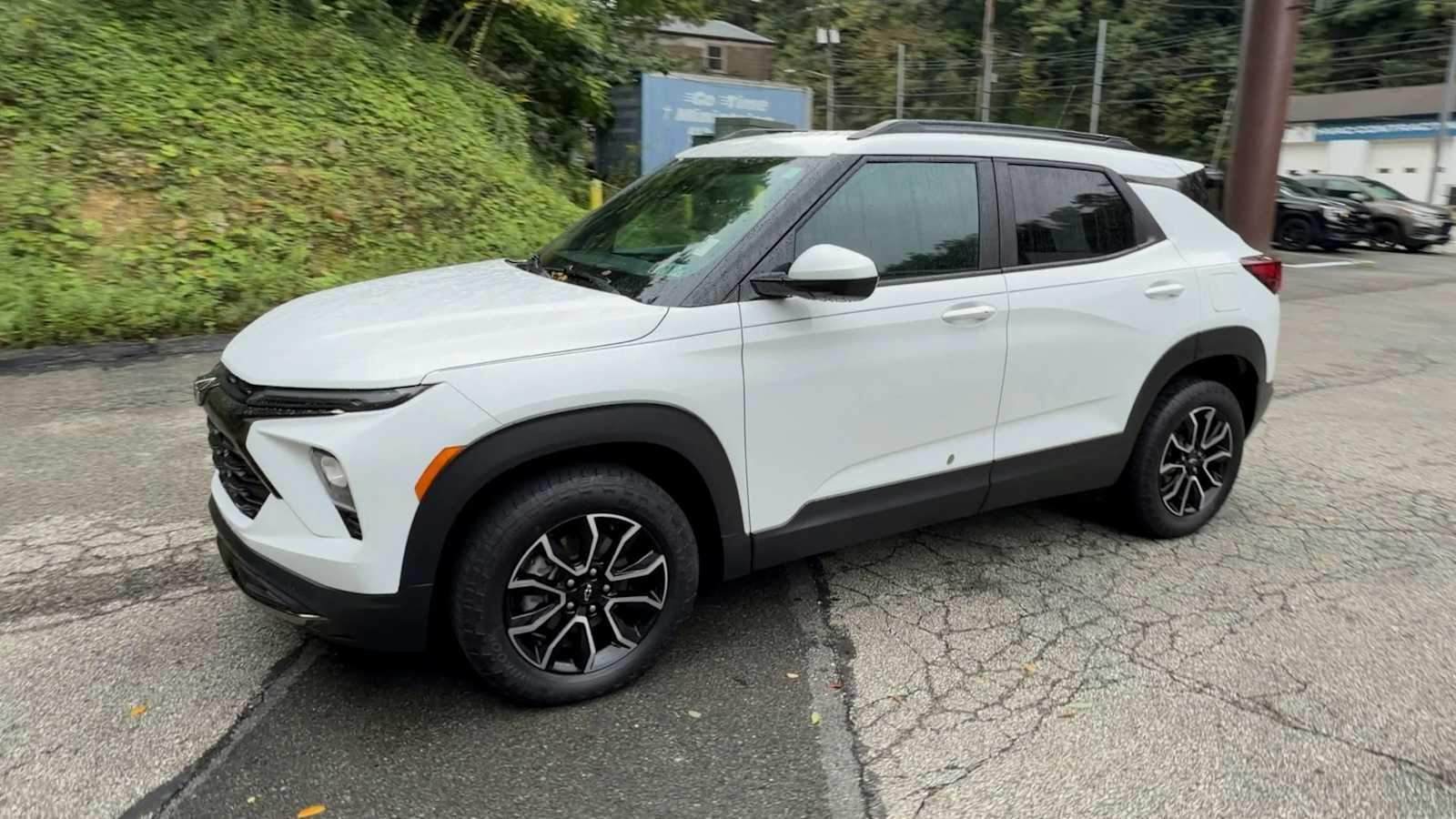 2024 Chevrolet Trailblazer ACTIV Image 2 of 31