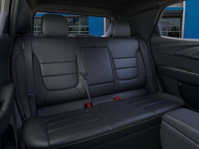 Vehicle image 18 of 25