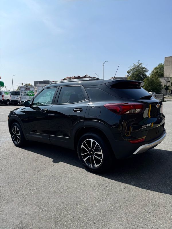 2024 Chevrolet Trailblazer LT Image 6 of 14