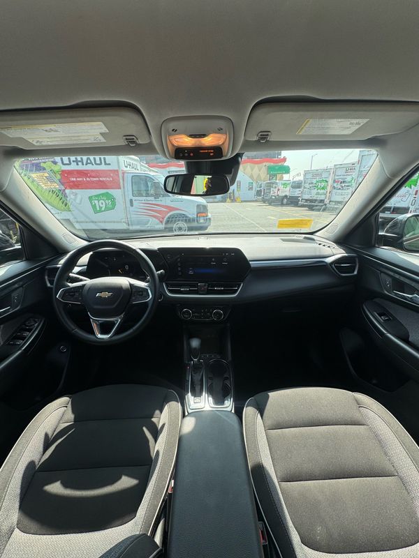 2024 Chevrolet Trailblazer LT Image 10 of 14