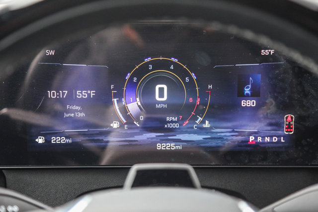 Vehicle image 22 of 27