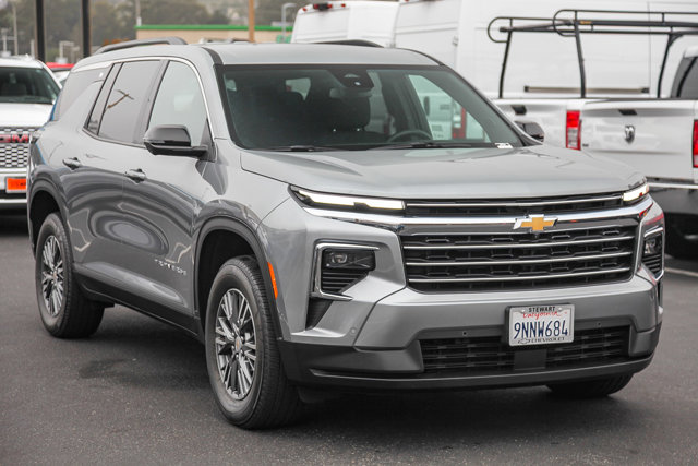 Vehicle image 3 of 27