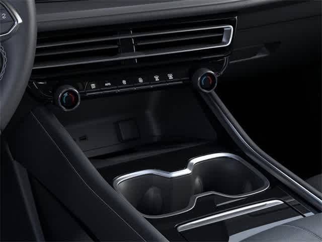 Vehicle image 23 of 24