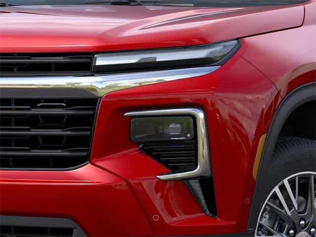 Vehicle image 10 of 24