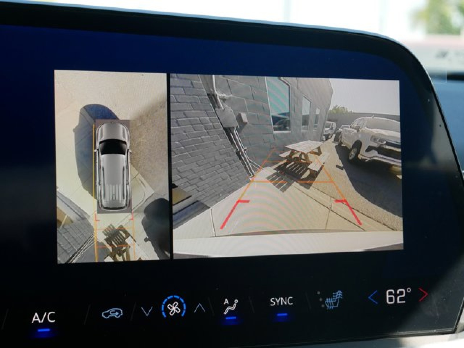 Vehicle image 16 of 16
