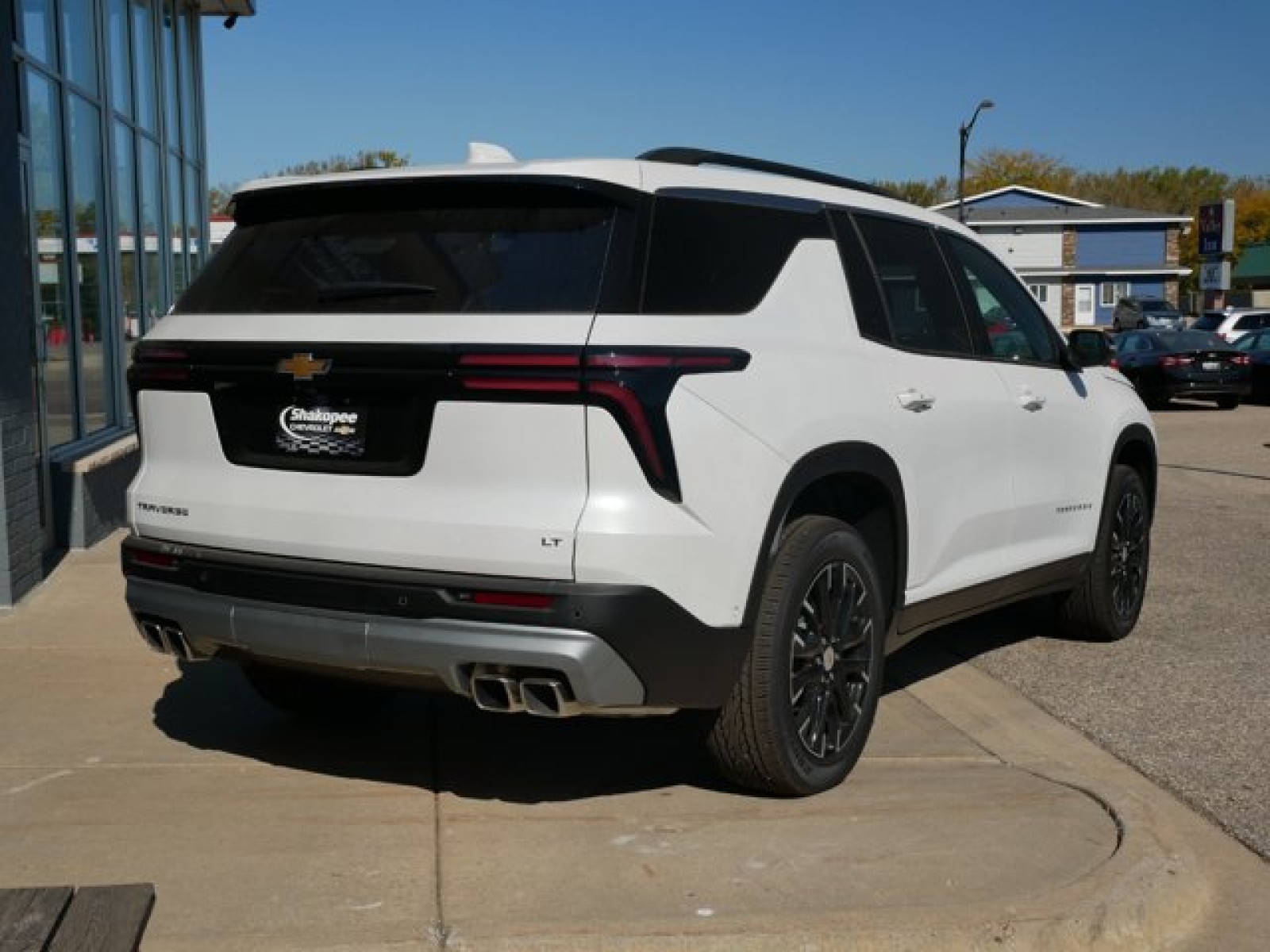 Vehicle image 5 of 16
