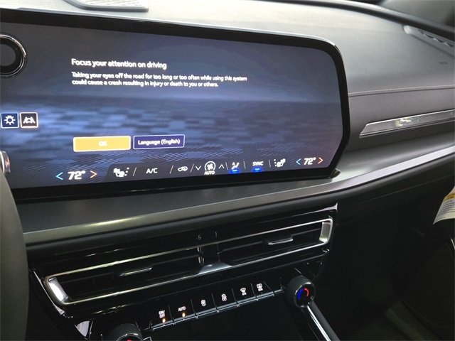 Vehicle image 14 of 23