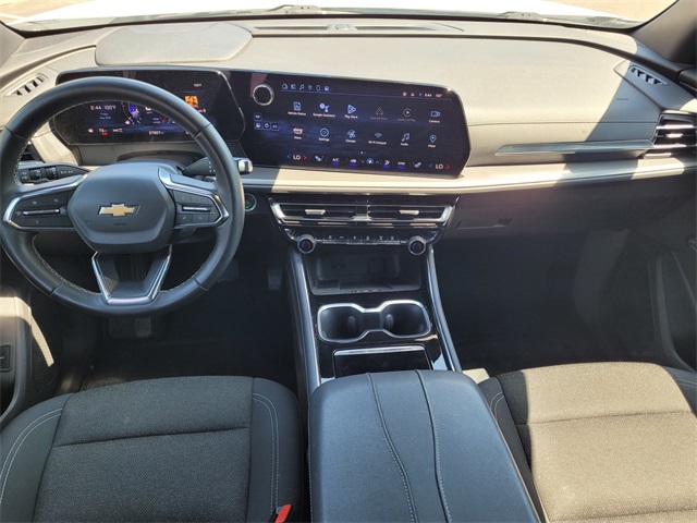Vehicle image 10 of 33
