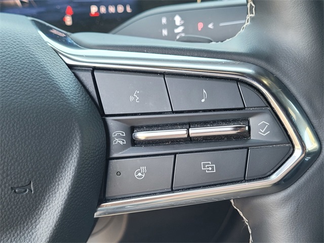 Vehicle image 16 of 33