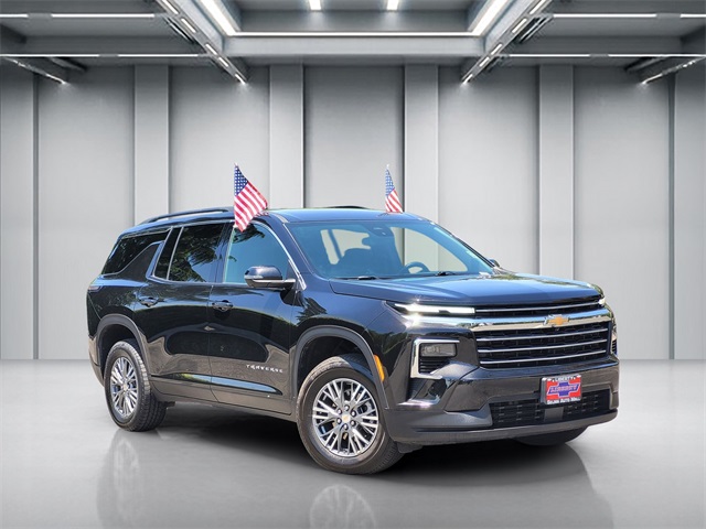 Vehicle image 2 of 33