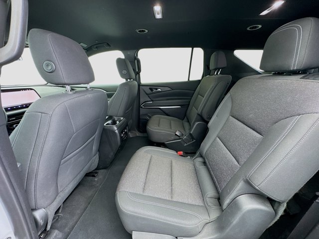 Vehicle image 15 of 20