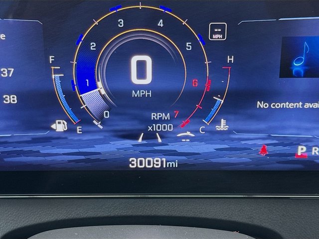Vehicle image 8 of 20