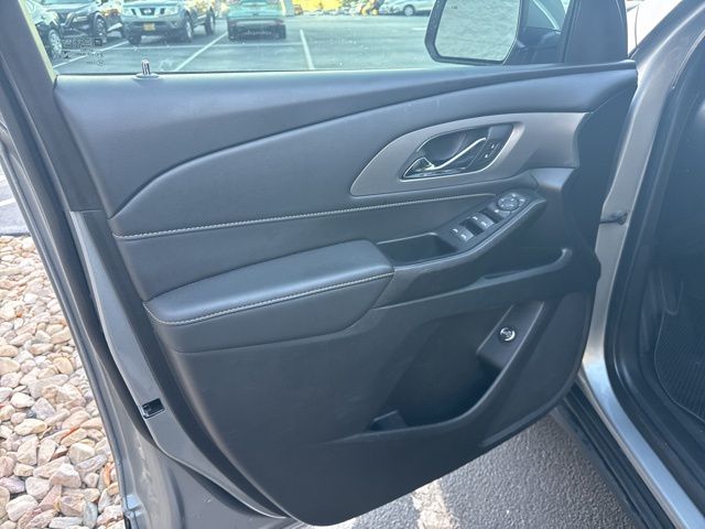 2024 Chevrolet Traverse Limited LT Leather Image 16 of 23