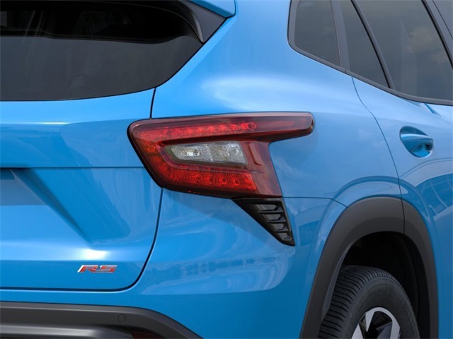 Vehicle image 11 of 24