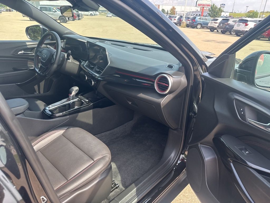 2024 Chevrolet Trax 2RS Image 13 of 21