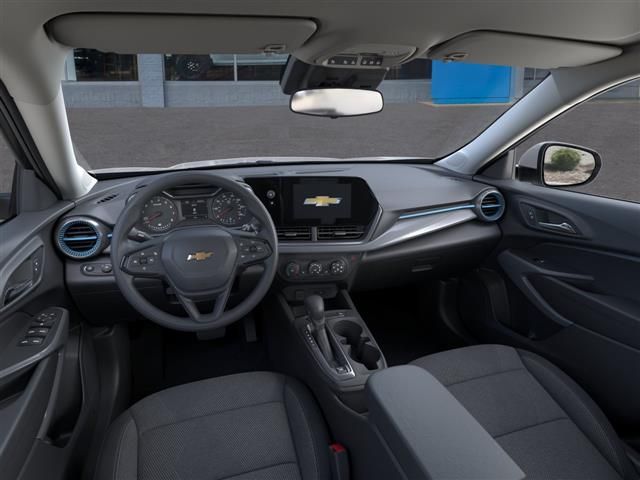 2024 Chevrolet Trax LS Image 17 of 26