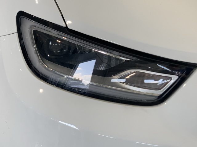 Vehicle image 31 of 39