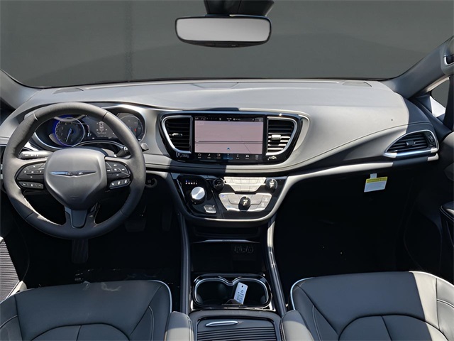 Vehicle image 17 of 39