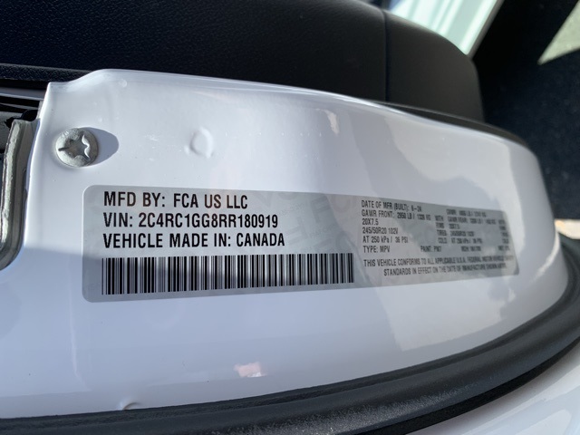 Vehicle image 33 of 39
