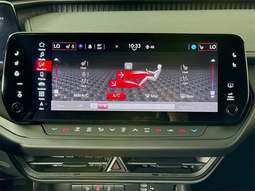 Vehicle image 16 of 33