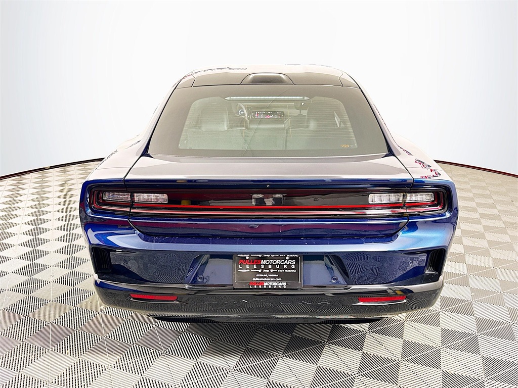 Vehicle image 6 of 33