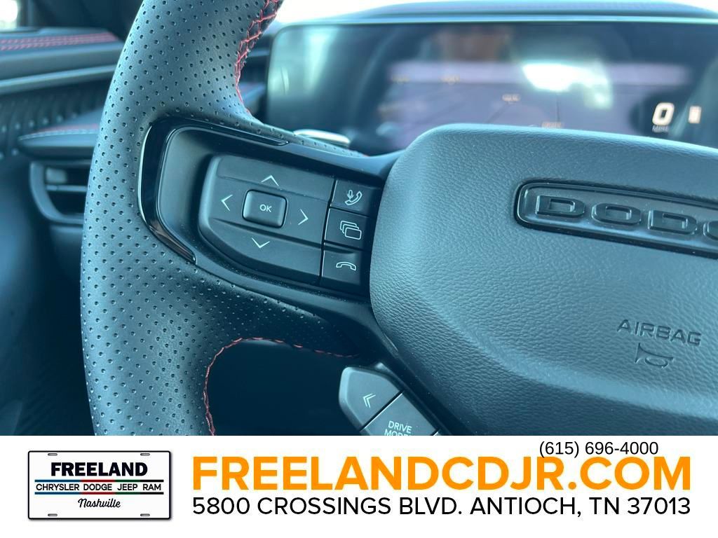 Vehicle image 9 of 22