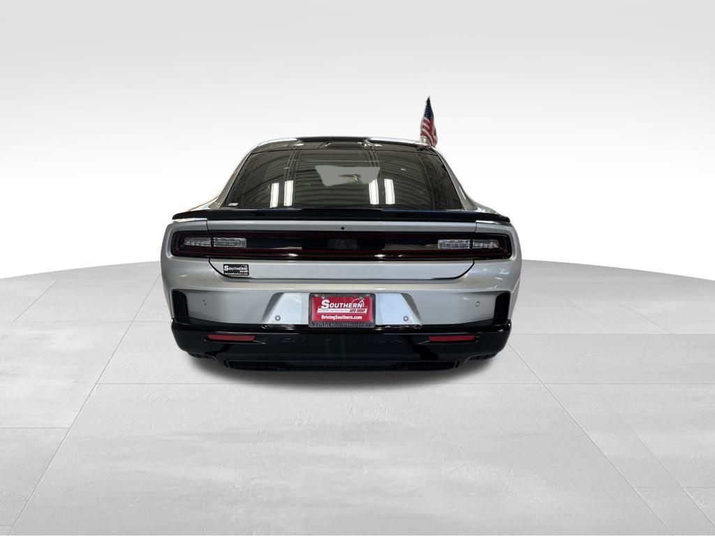 Vehicle image 6 of 20