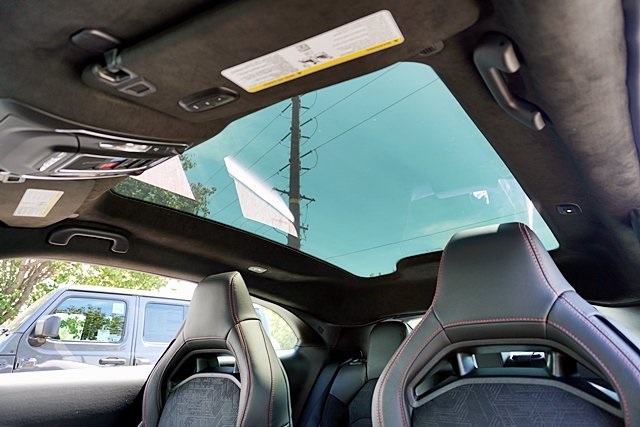 Vehicle image 23 of 47