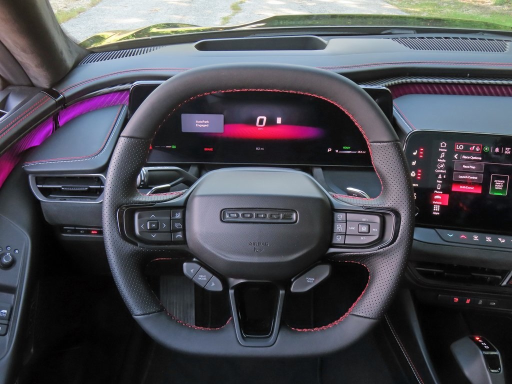 2024 Dodge Charger Daytona Scat Pack Image 14 of 38