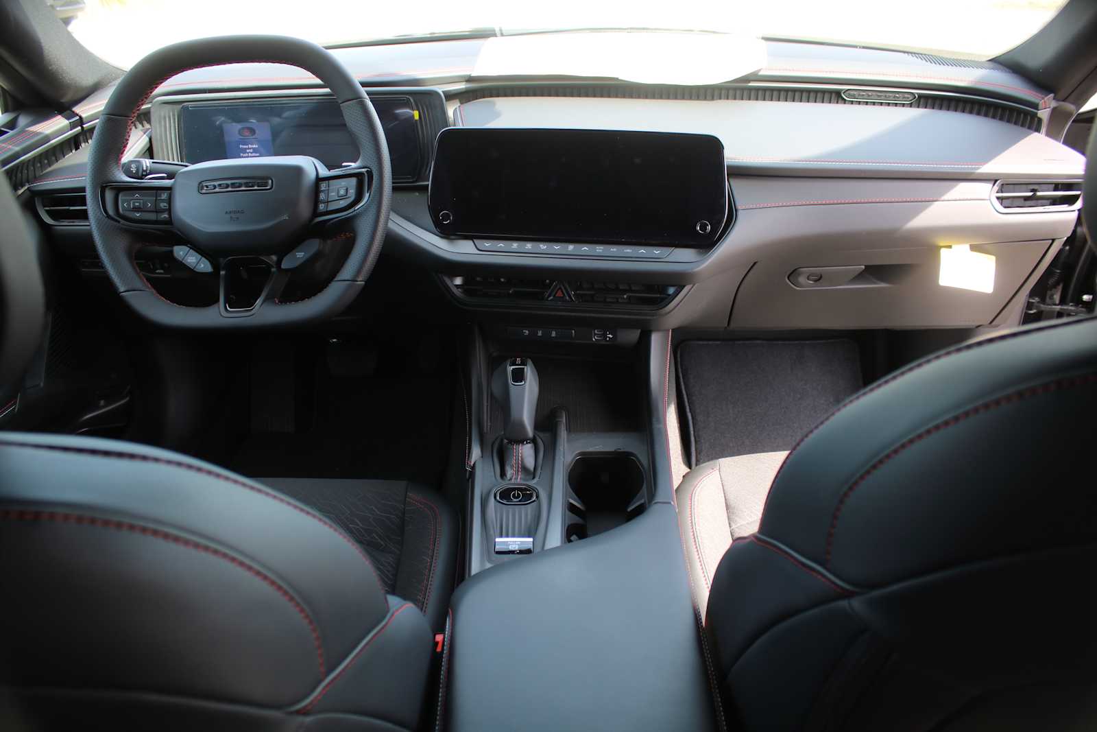 Vehicle image 19 of 36