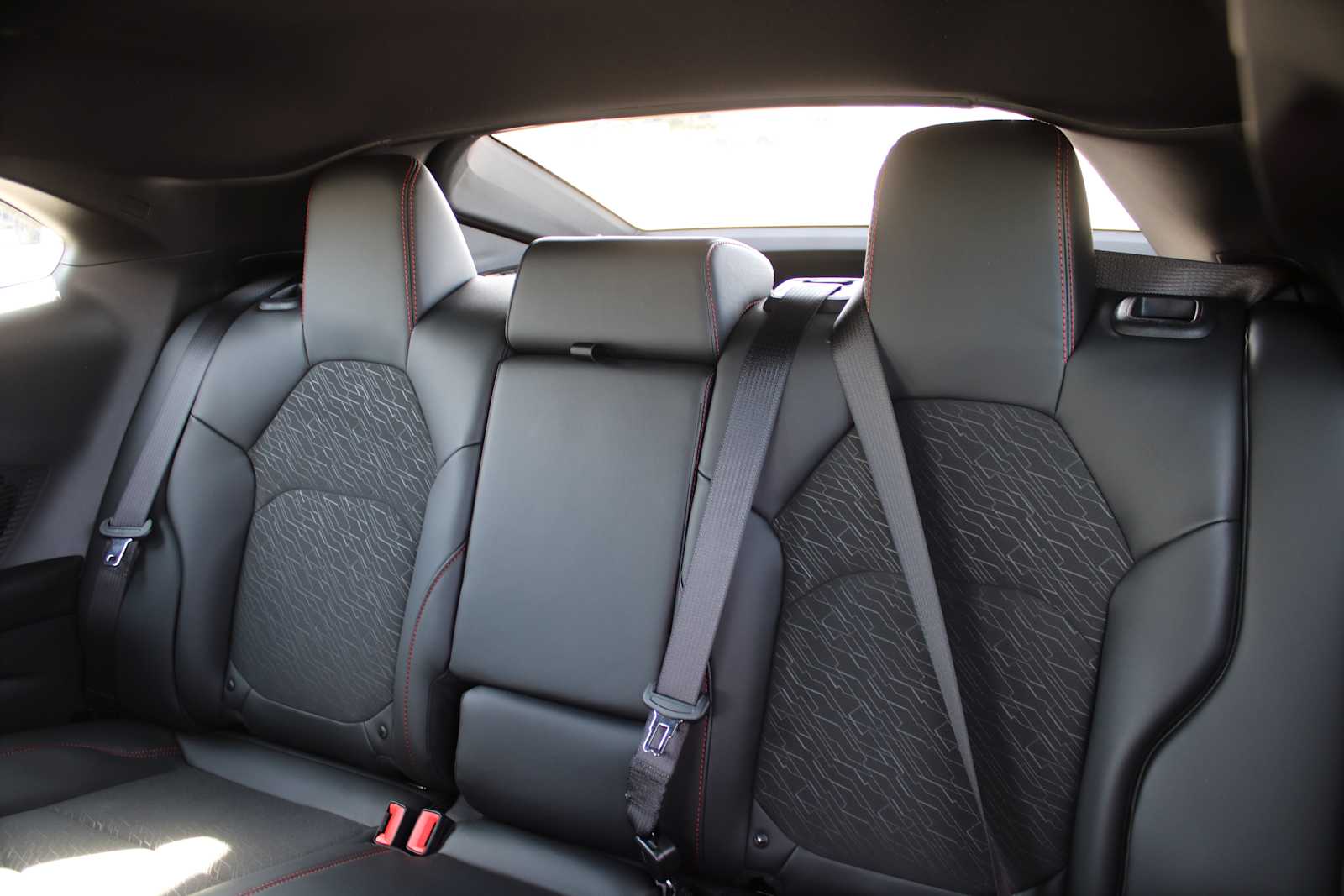 Vehicle image 15 of 36