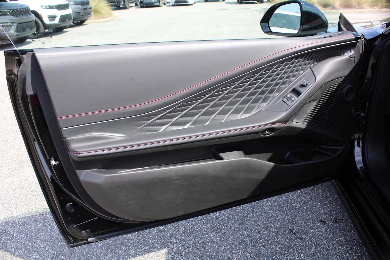 Vehicle image 13 of 36