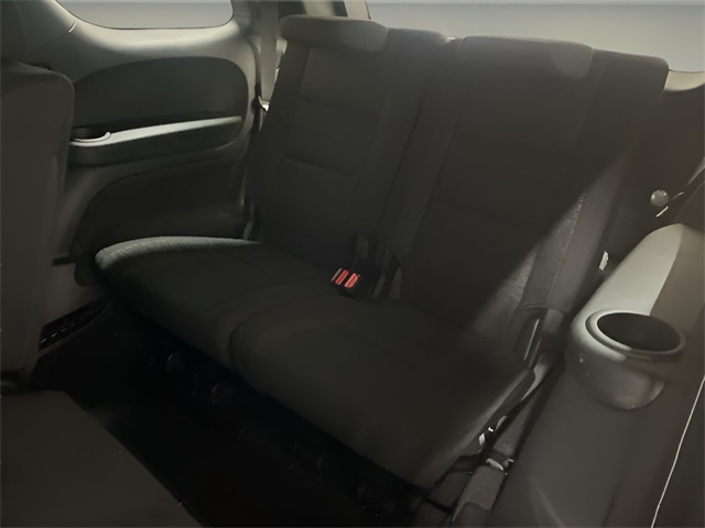 Vehicle image 12 of 28