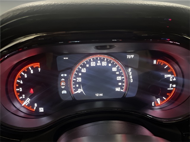 Vehicle image 16 of 28