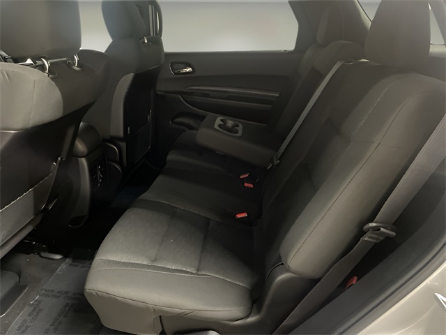 Vehicle image 11 of 28
