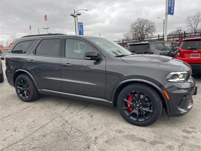 Vehicle image 4 of 28