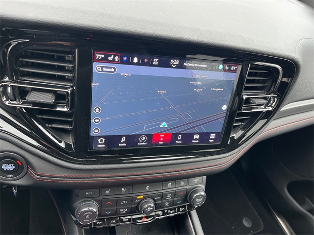 Vehicle image 19 of 28