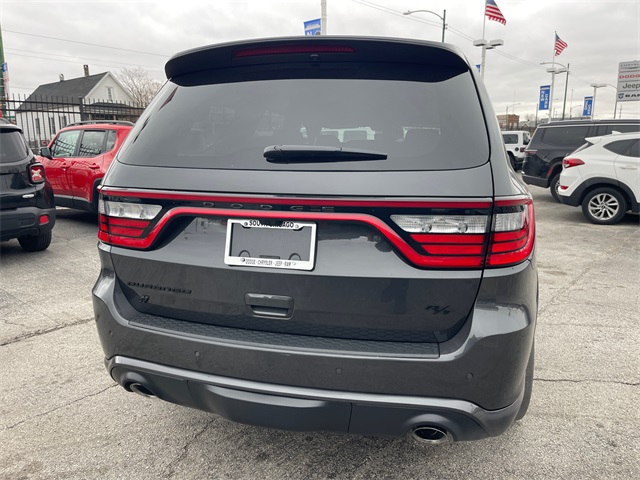Vehicle image 8 of 28