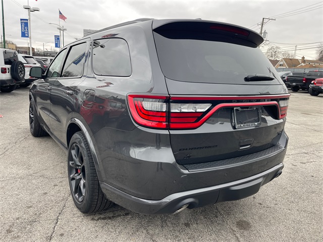 Vehicle image 10 of 28