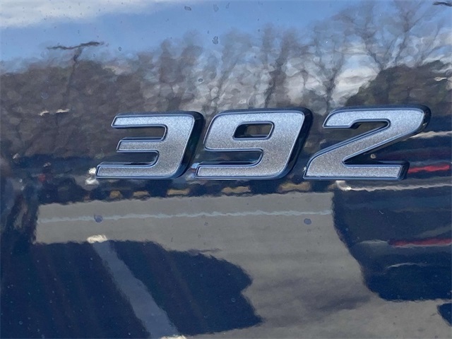 Vehicle image 26 of 38