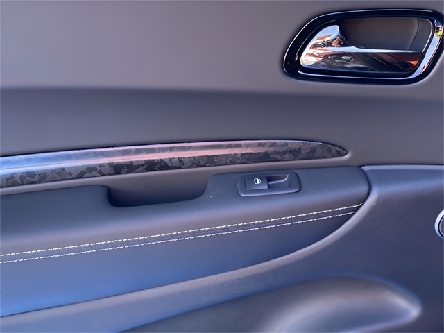 Vehicle image 20 of 38