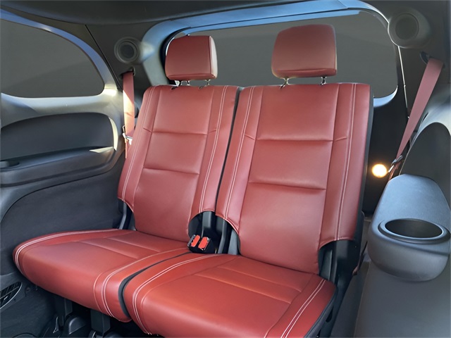 Vehicle image 11 of 38