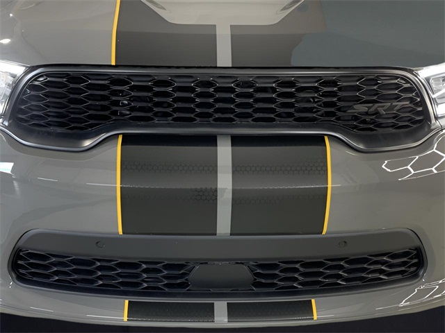 Vehicle image 4 of 39