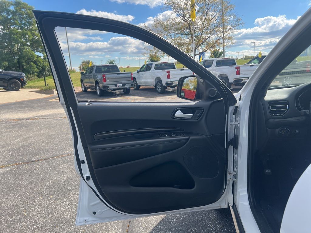 2024 Dodge Durango SXT Image 10 of 24