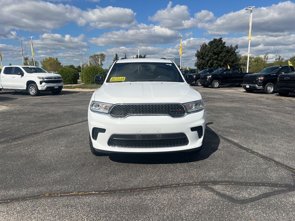2024 Dodge Durango SXT Image 2 of 24